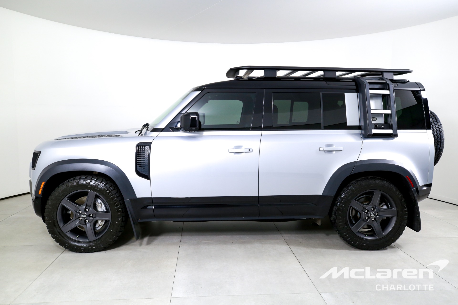 Used 2023 Land Rover Defender 110 X-Dynamic SE | Charlotte, NC