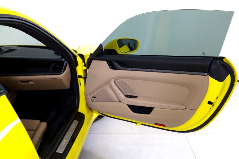 Used-2022-Porsche-911-Carrera-4S