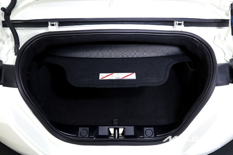 Used-2024-Ferrari-Roma-Spider