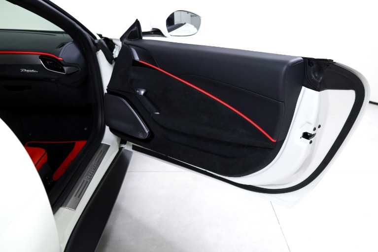 Used-2024-Ferrari-Roma-Spider