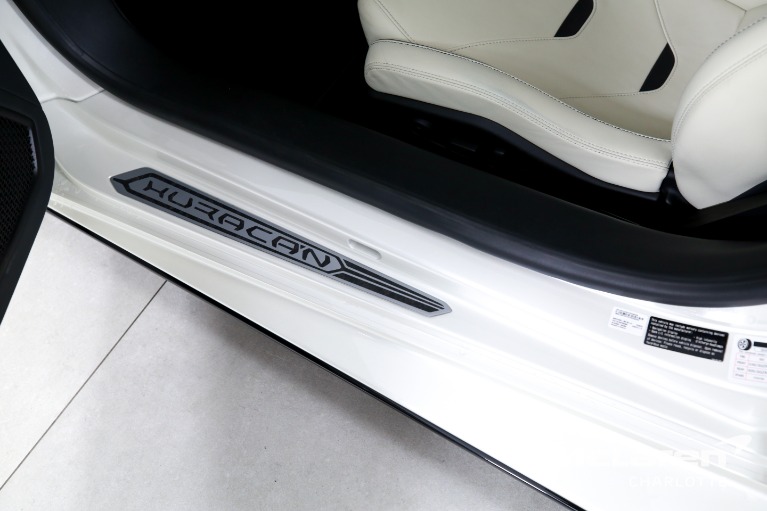 Used-2022-Lamborghini-Huracan-EVO