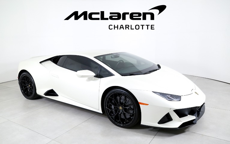 Used-2022-Lamborghini-Huracan-EVO