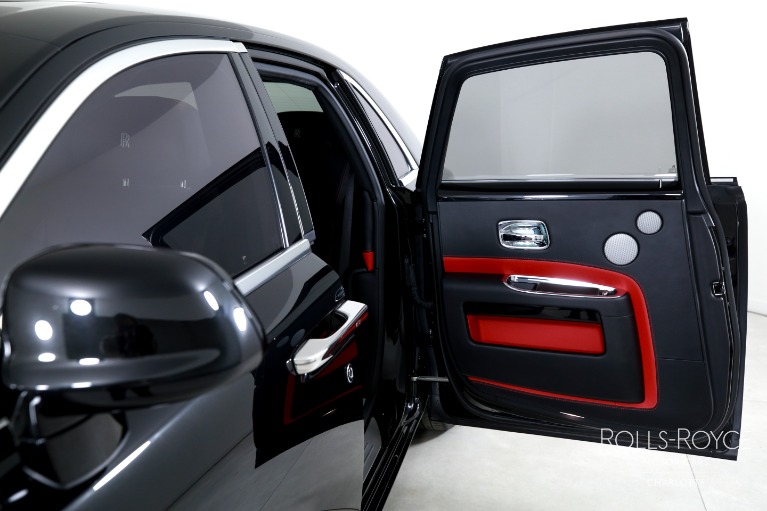 Used-2019-Rolls-Royce-Ghost