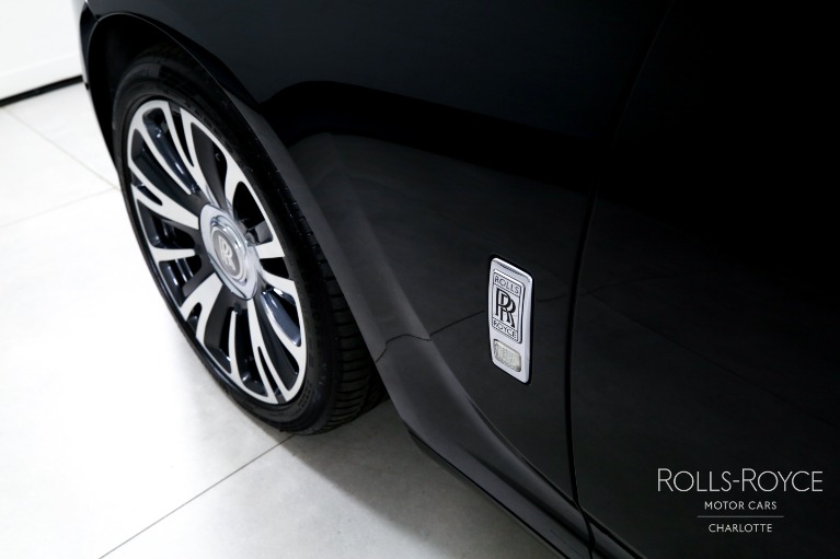 Used-2019-Rolls-Royce-Ghost