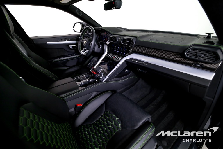 Used-2020-Lamborghini-Urus