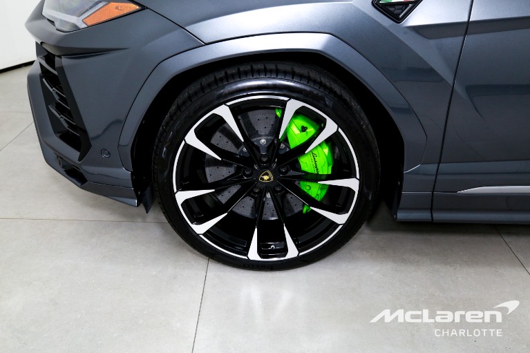 Used-2020-Lamborghini-Urus