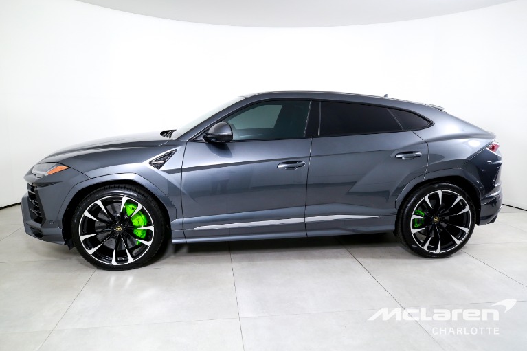 Used-2020-Lamborghini-Urus