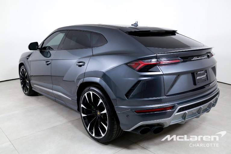 Used-2020-Lamborghini-Urus