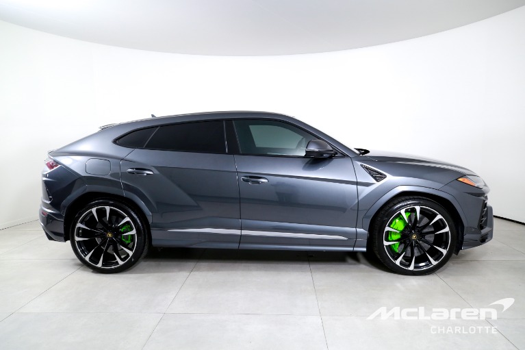 Used-2020-Lamborghini-Urus