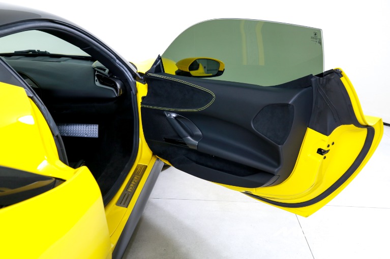 Used-2022-Ferrari-SF90-Stradale