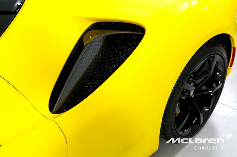 Used-2022-Ferrari-SF90-Stradale