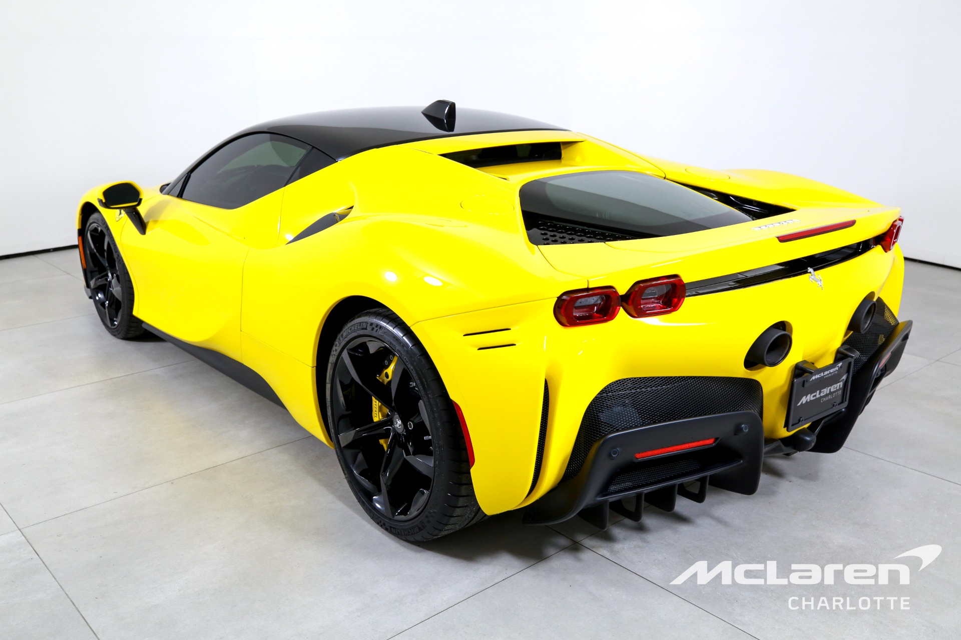 Used 2022 Ferrari SF90 Stradale  | Charlotte, NC