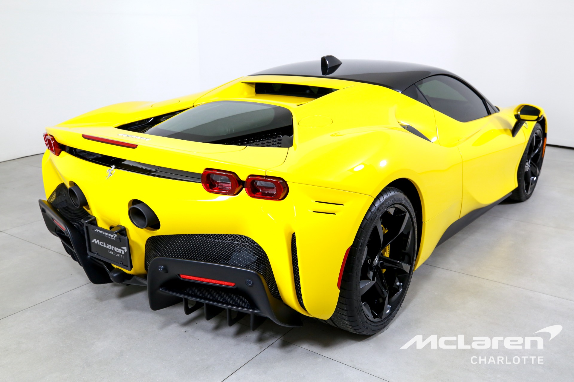 Used 2022 Ferrari SF90 Stradale  | Charlotte, NC