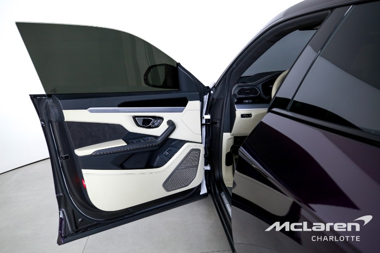 Used-2019-Lamborghini-Urus