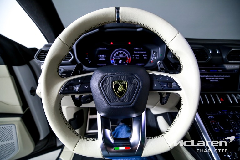 Used-2019-Lamborghini-Urus