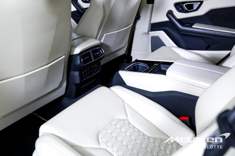 Used-2019-Lamborghini-Urus