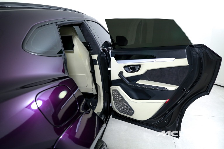 Used-2019-Lamborghini-Urus