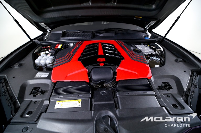 Used-2019-Lamborghini-Urus