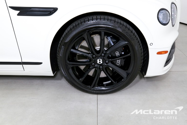 Used-2024-Bentley-Flying-Spur-Edition-8