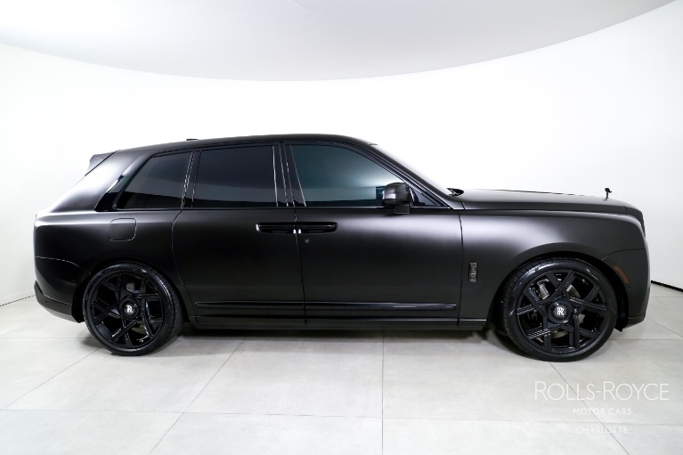 Used-2025-Rolls-Royce-Black-Badge-Cullinan