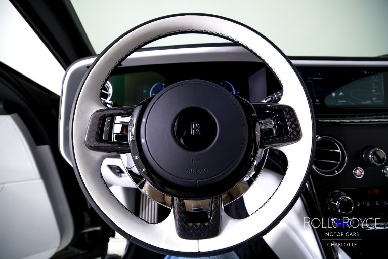 Used-2025-Rolls-Royce-Black-Badge-Cullinan