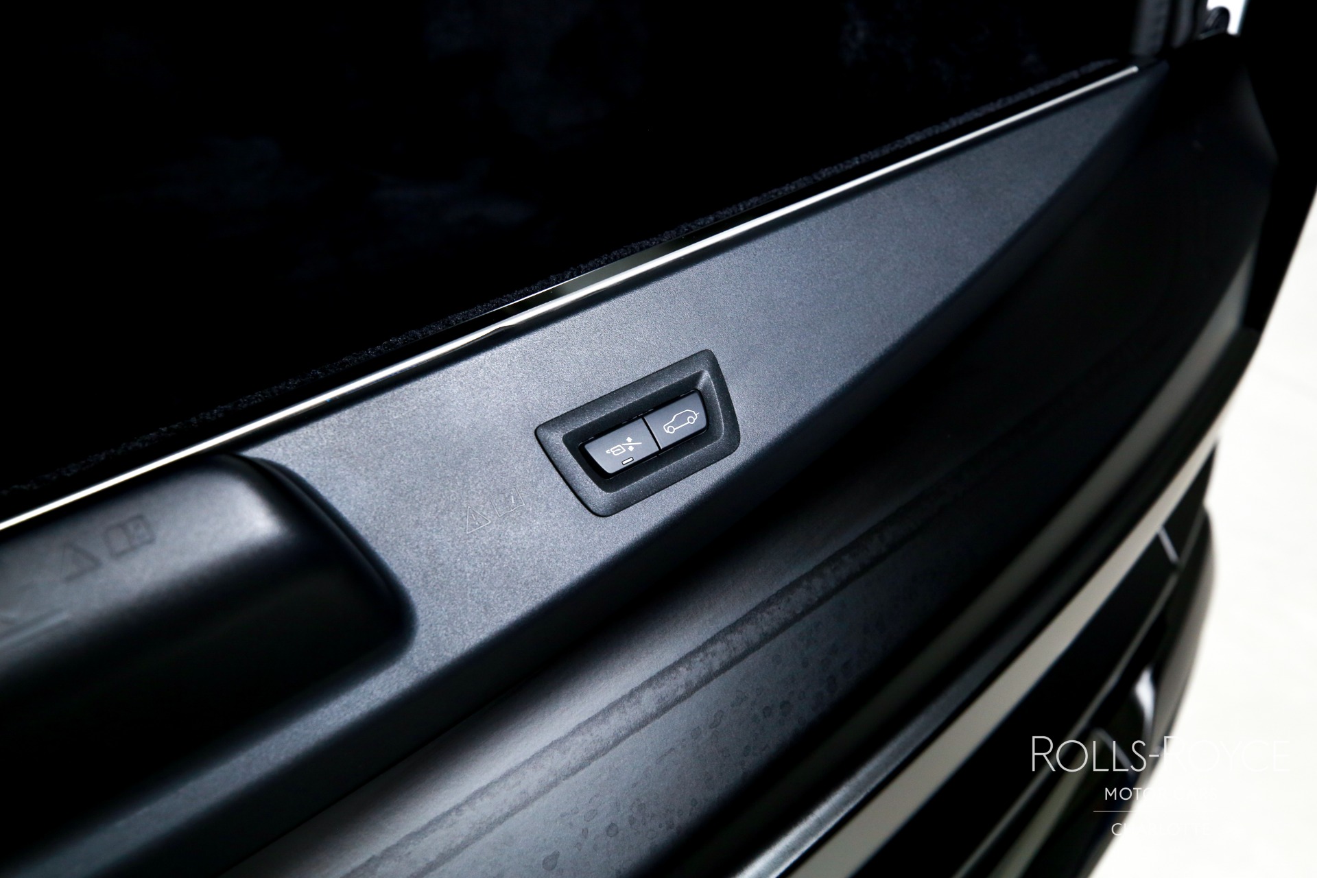 Used 2025 Rolls-Royce Black Badge Cullinan  | Charlotte, NC
