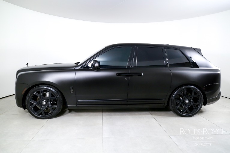 Used-2025-Rolls-Royce-Black-Badge-Cullinan