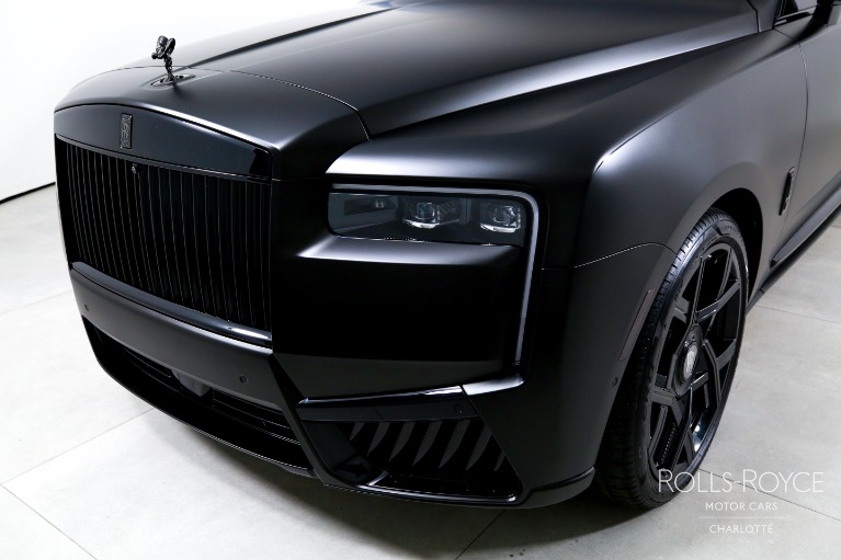 Used-2025-Rolls-Royce-Black-Badge-Cullinan