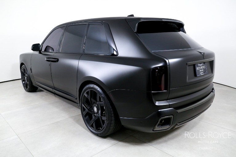 Used-2025-Rolls-Royce-Black-Badge-Cullinan