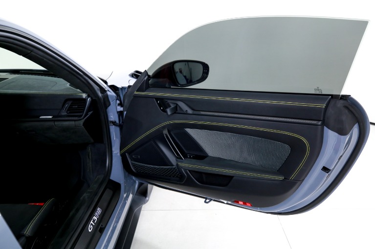 Used-2023-Porsche-911-GT3-RS