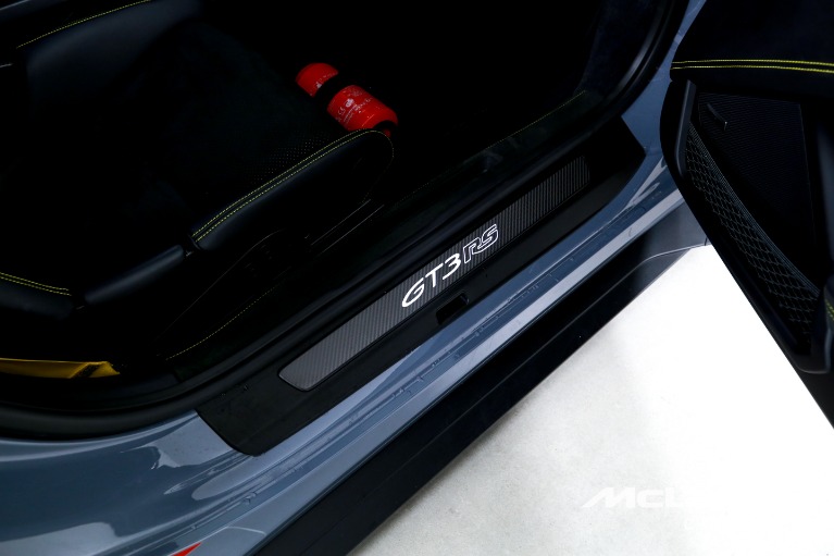 Used-2023-Porsche-911-GT3-RS