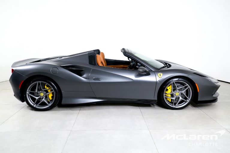 Used-2022-Ferrari-F8-Spider