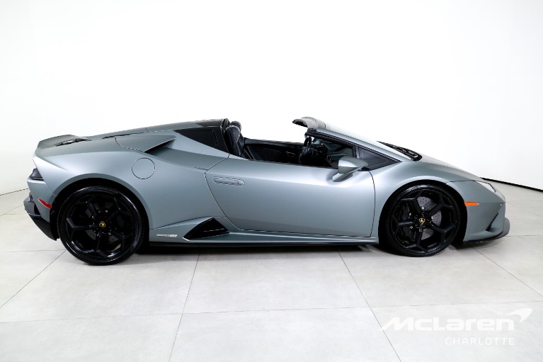 Used-2021-Lamborghini-Huracan-EVO-Spyder