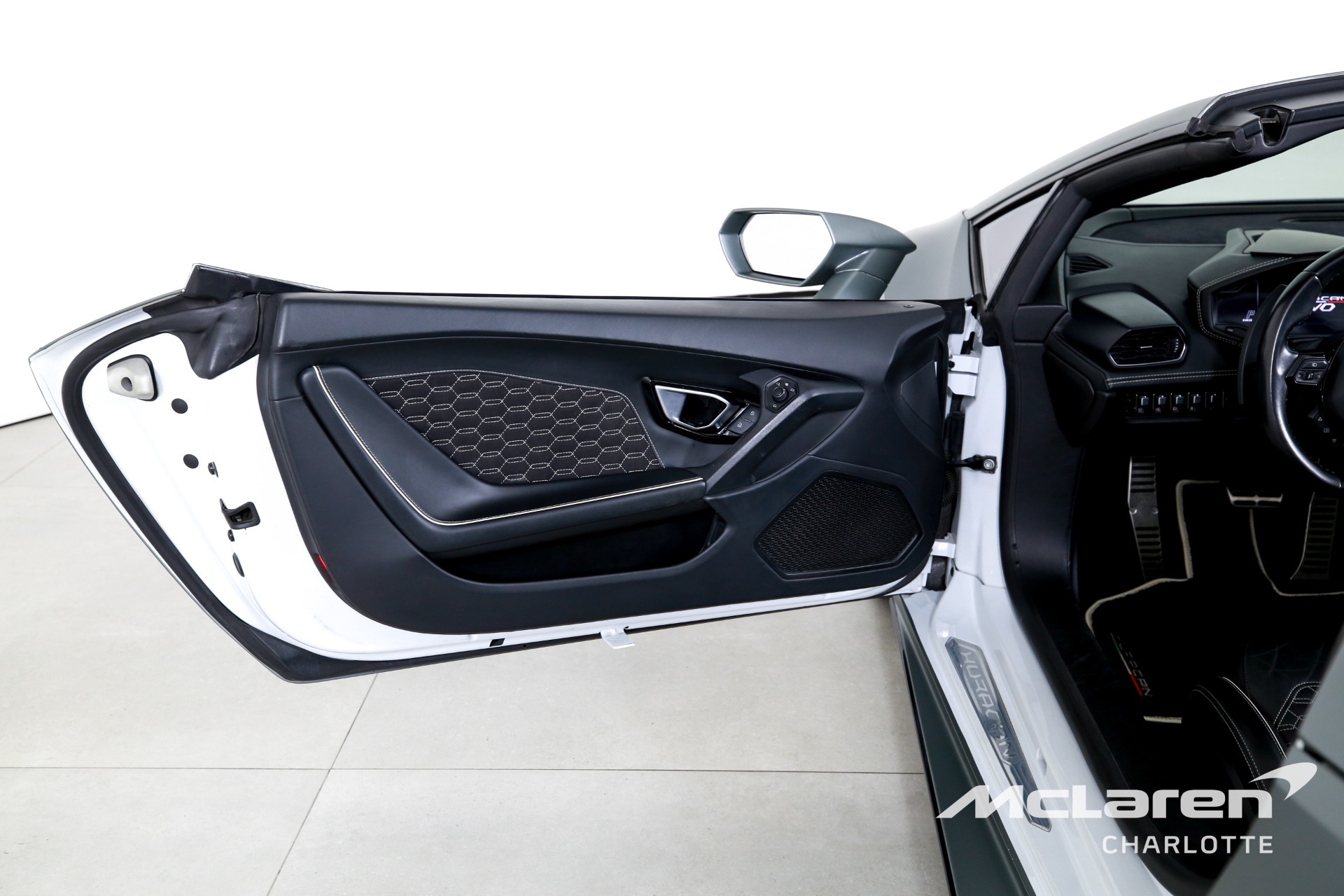 Used 2021 Lamborghini Huracan EVO Spyder | Charlotte, NC