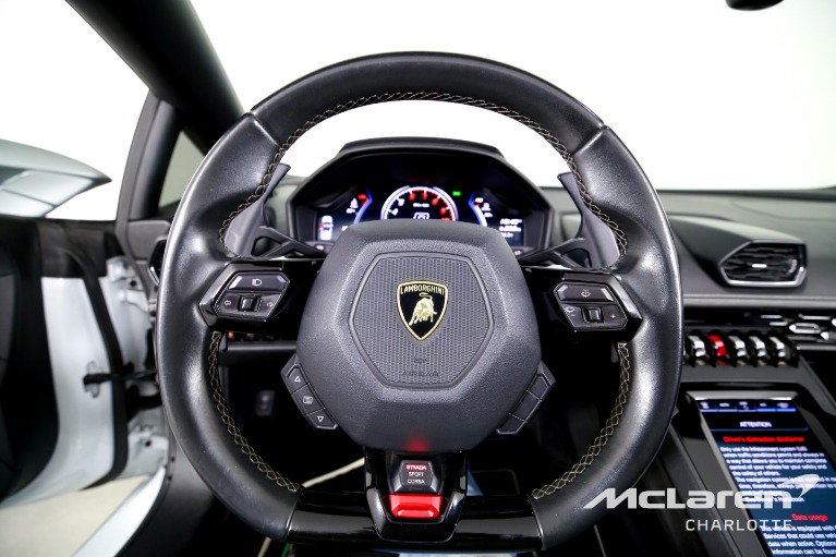 Used-2021-Lamborghini-Huracan-EVO-Spyder