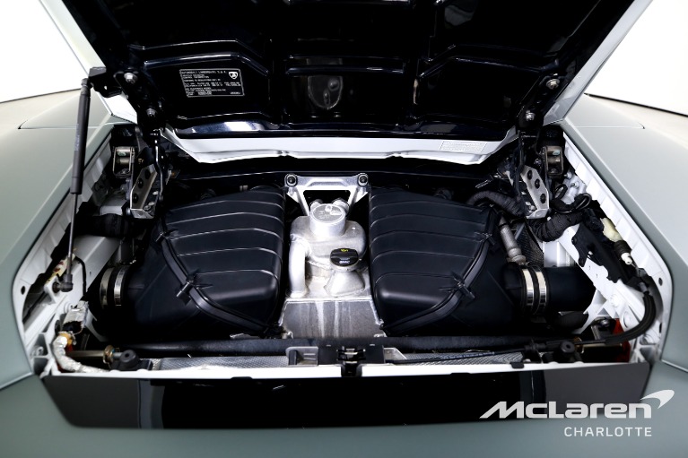 Used-2021-Lamborghini-Huracan-EVO-Spyder