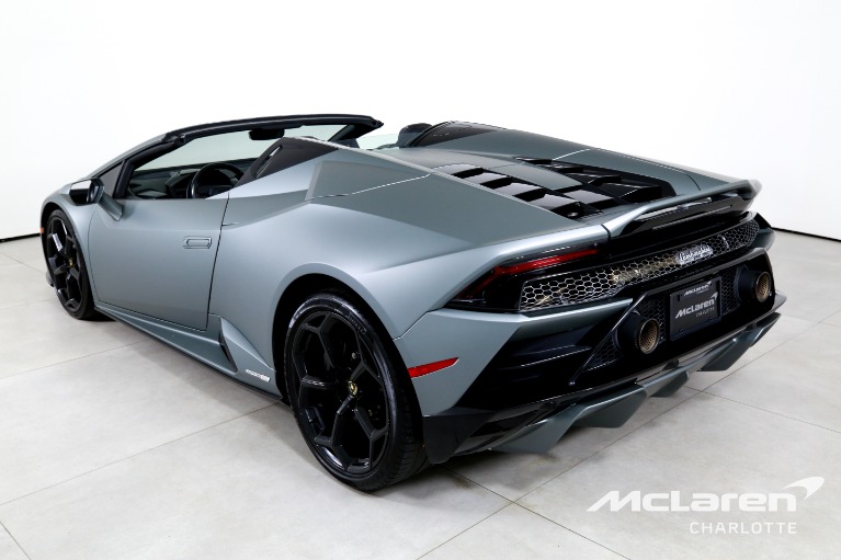Used-2021-Lamborghini-Huracan-EVO-Spyder