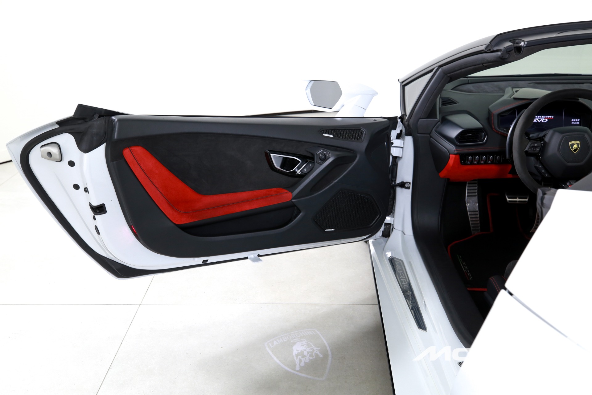 Used 2020 Lamborghini Huracan EVO Spyder | Charlotte, NC