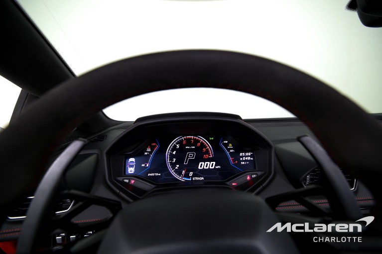 Used-2020-Lamborghini-Huracan-EVO-Spyder