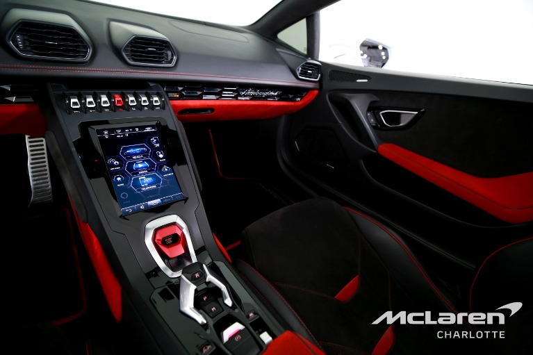 Used-2020-Lamborghini-Huracan-EVO-Spyder