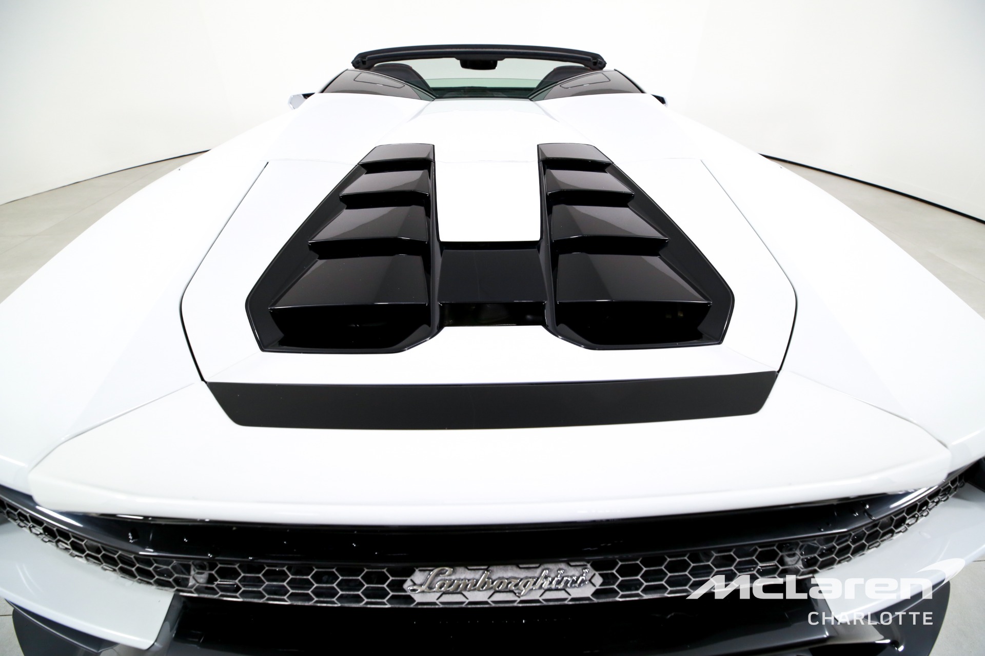 Used 2020 Lamborghini Huracan EVO Spyder | Charlotte, NC