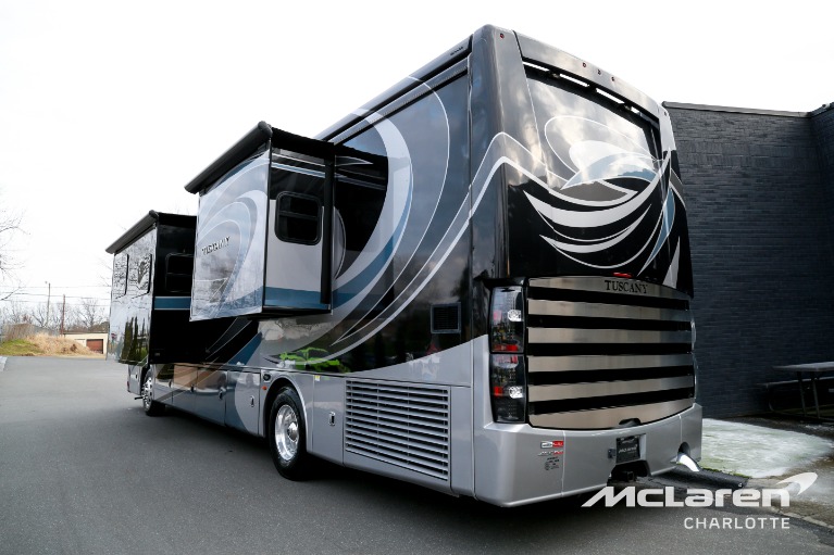 Used-2018-FREIGHTLINER-CUSTOM-CHASSIS