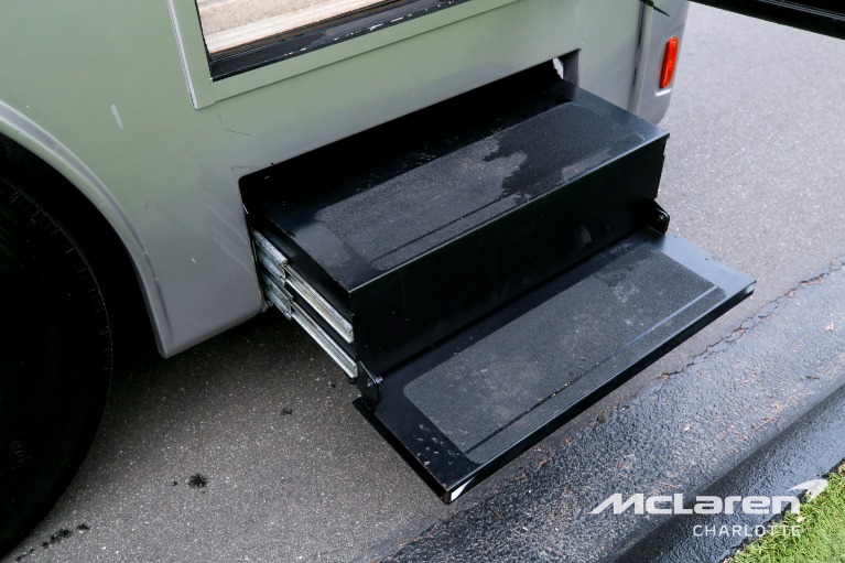 Used-2018-FREIGHTLINER-CUSTOM-CHASSIS