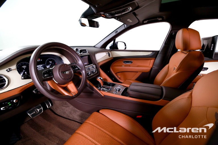 Used-2023-Bentley-Bentayga-EWB-V8