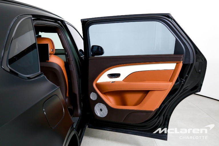 Used-2023-Bentley-Bentayga-EWB-V8