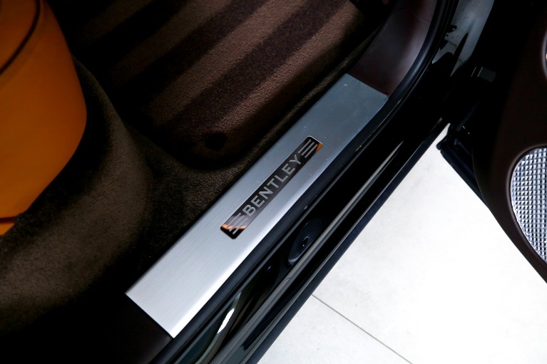 Used-2023-Bentley-Bentayga-EWB-V8