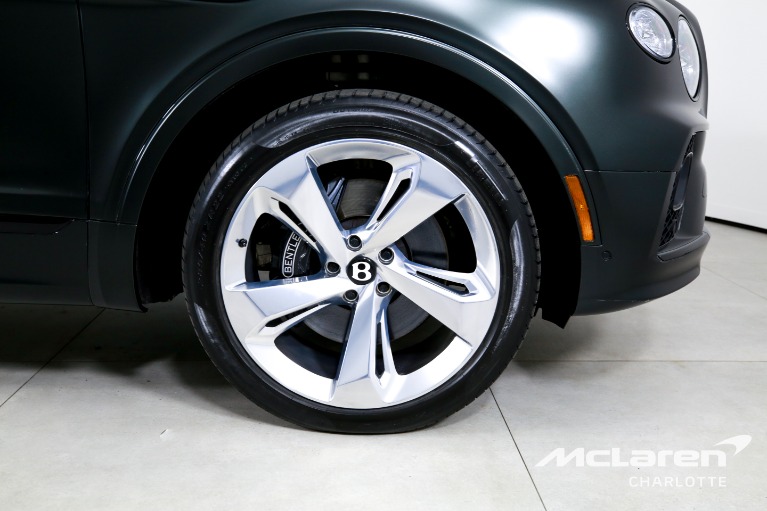 Used-2023-Bentley-Bentayga-EWB-V8