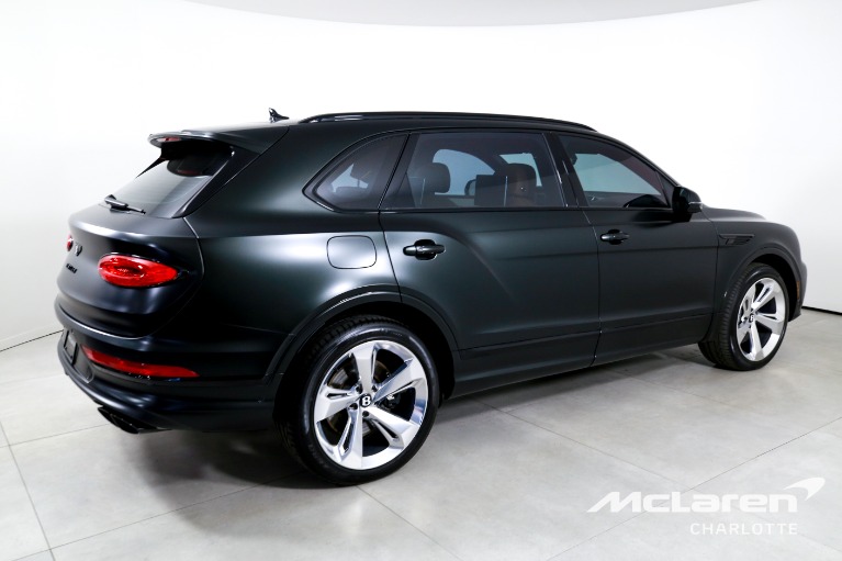 Used-2023-Bentley-Bentayga-EWB-V8
