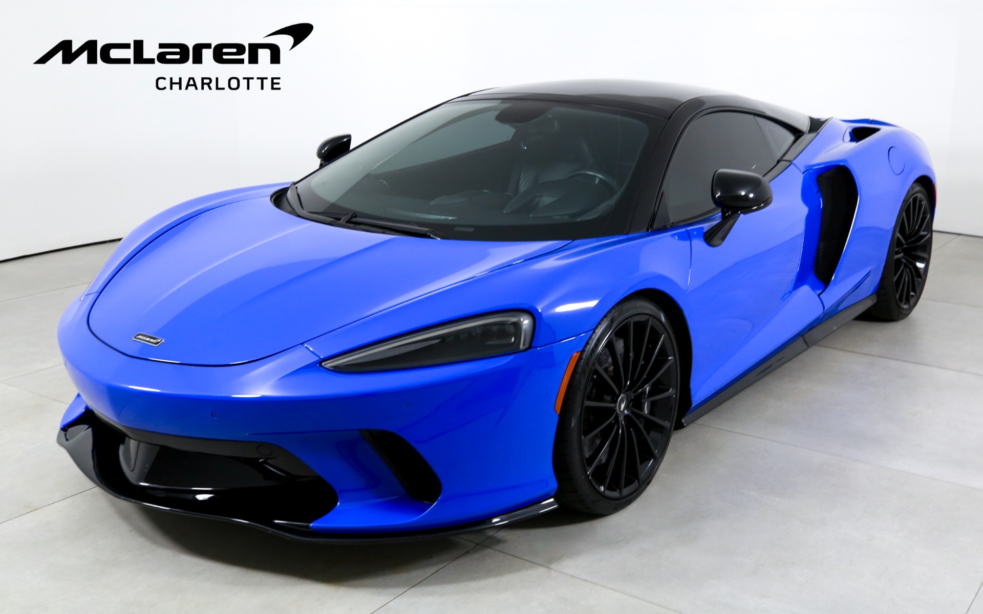 2020 McLaren GT Base