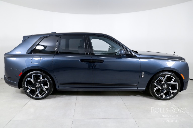 New-2026-Rolls-Royce-Black-Badge-Cullinan